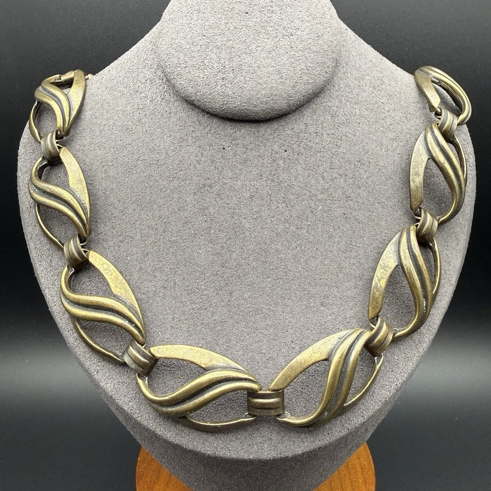 Vintage Modernist Link Collier Necklace Antiqued Brass Tone Sculptural Statement